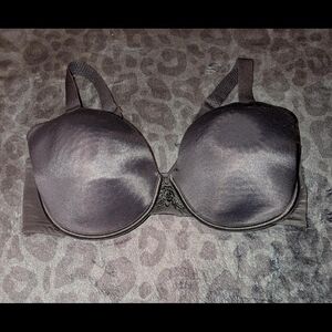 Vanity Fair Black T-Shirt Bra with Molded Cups